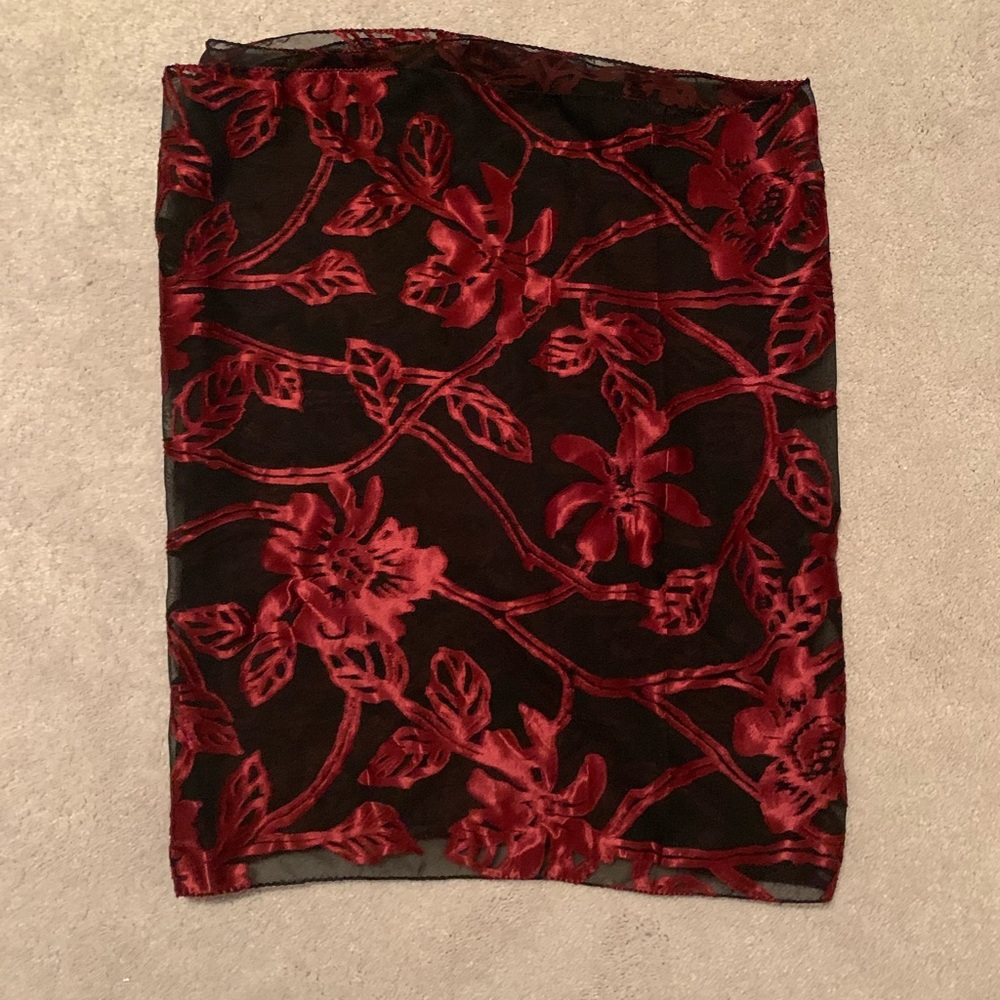 Black and Maroon Shawl/wrap- NWOT